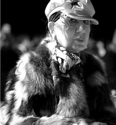 ANNA PIAGGI ANNA PIAGGI