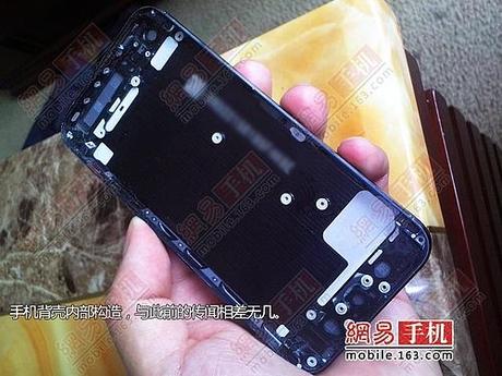 iphone 5 le immagini in anteprima (3) Affitto pezzi iPhone 5 per recensioni