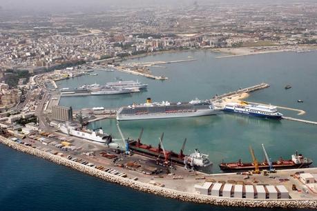 Porti: boom di crociere a Bari. Crescono, nel numero, passeggeri e navi