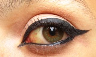 Eyeliner Astra - Review