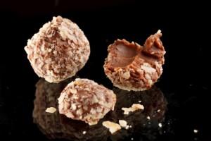 Ricetta fredde senza cottura: palline cioccolato e cocco