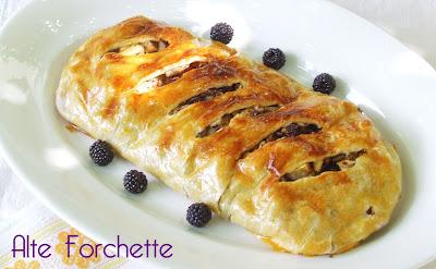 STRUDEL DI PERE E CIOCCOLATO FONDENTE…IMPOSSIBILE RESISTERE!