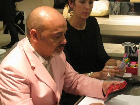 La suola rossa è solo di Christian Louboutin