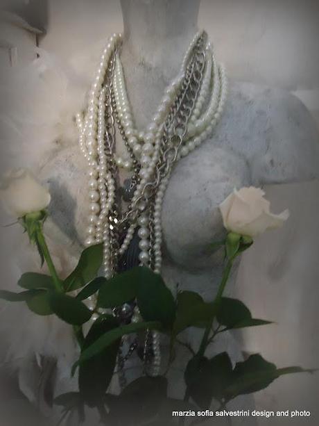 Rose e perle...perle e rose.... Rose e perle...perle e rose....