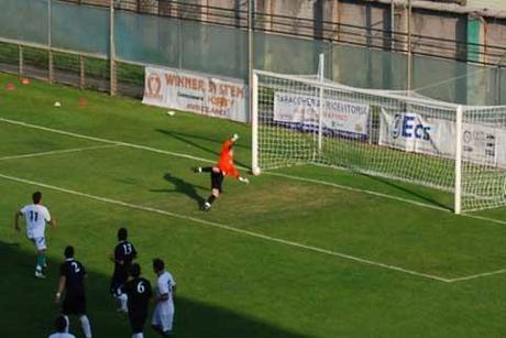 BOVINO-VILLA: DUE GOL PER I PRIMI TRE PUNTI