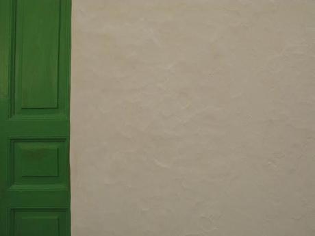 details makes a place special - Serifos's colored doors