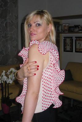 RED POLKA DOTS RED POLKA DOTS