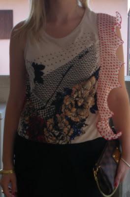 RED POLKA DOTS RED POLKA DOTS