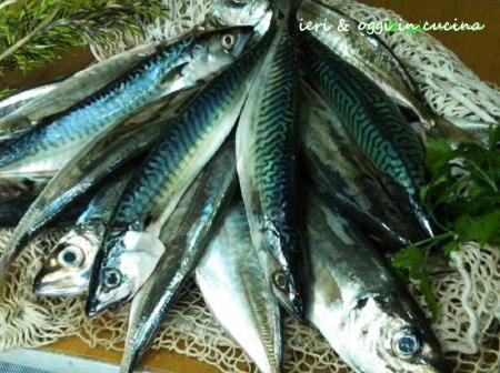 Risotto allo sgombro http://ierioggiincucina.myblog.it/album/89151e20e3697e50137de0600e7e6f27/3992100145.JPG