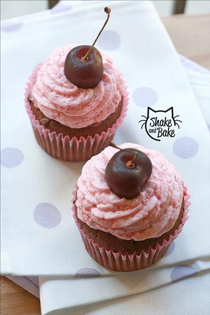 Cherry cola cupcakes