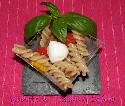 PASTA FREDDA PEPERONI GRIGLIATI E MOZZARELLINE