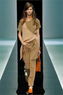 Milano Moda Donna Settembre 2012 - Sfilano in passerella le tendenze primavera - estate 2013