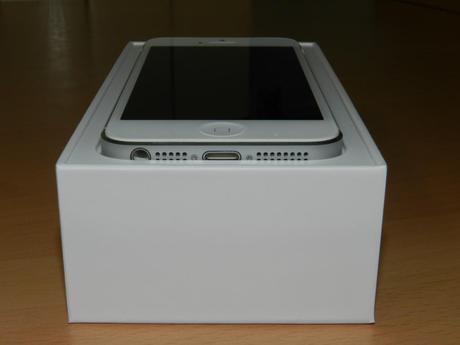 Nero vs. Bianco iPhone 5 l’Unboxing di AppleZone