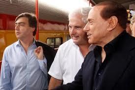 PIù che un ricatto, la lettera di Lavitola a Berlusconi, è una confessione. Che Berlusconi fosse un corruttore lo sappiamo da decenni, ha fatto la sua fortuna con la corruzione. Da Berruti in poi, ma anche prima.