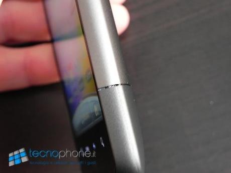 Gravi Problemi di assemblaggio per Desire HD Gravi Problemi di assemblaggio per Desire HD