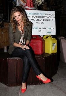 Annalynne McCord: style Icon?