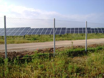 Incentivi sul fotovoltaico. Sequestrati tre impianti per carte false