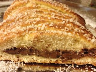 TRECCIA ALLA NUTELLA