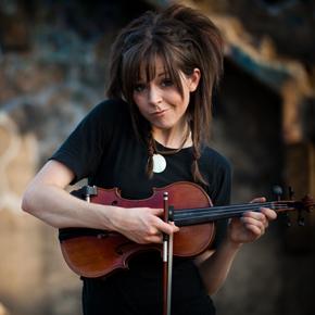 Lindsey Stirling - Una violinista... singolare! Lindsey Stirling - Una violinista... singolare!