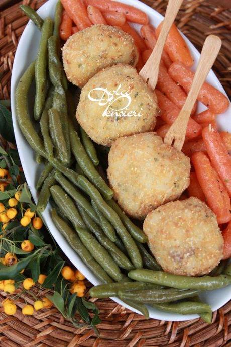 CROCCHETTE DI RISO CON SALSICCIA (31)+ CROCCHETTE DI RISO CON SALSICCIA di Dolcipensieri