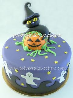 Halloween cake e corso di cake design: un simpatico gattino