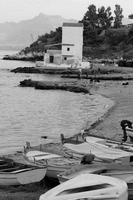 Scatti in bianco nero: digitale o analogico Scatti in bianco nero: digitale o analogico