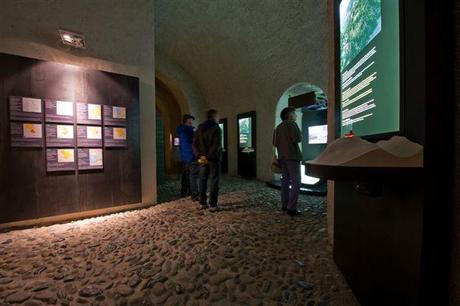 Il Forte di Bard e la sua storia un percorso tematico multimediale nelle Prigioni