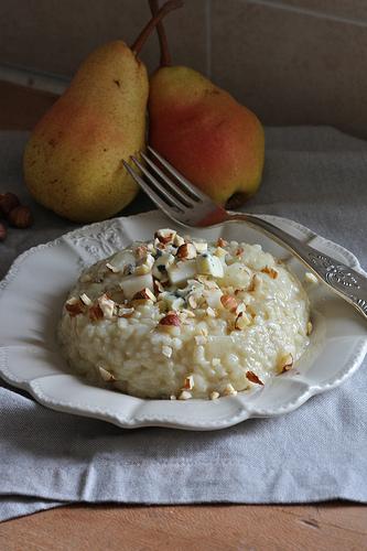 Risotto cremoso al Lou Blau, pere e nocciole IMG_2781