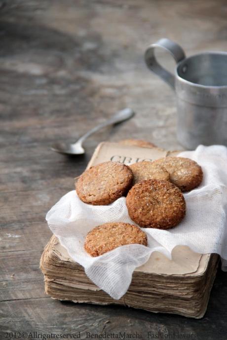 Biscotti vegani e glutenfree per un ritorno in punta di piedi - Vegan Bisquits