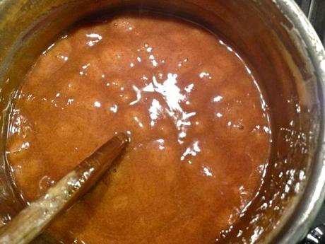 HOMEMADE DULCE DE LECHE HOMEMADE DULCE DE LECHE