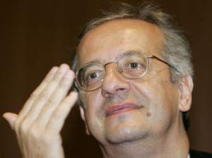 walter-veltroni Se 25 anni d’onorata carriera vi sembran pochi