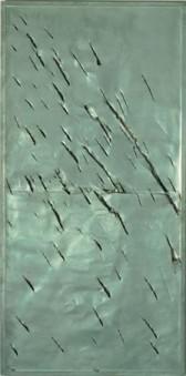 Lucio Fontana Concetto spaziale, New York 14, 1962, alluminio con lacerazioni e graffiti, 196 x 96 cm, Fondazione Marconi Milano