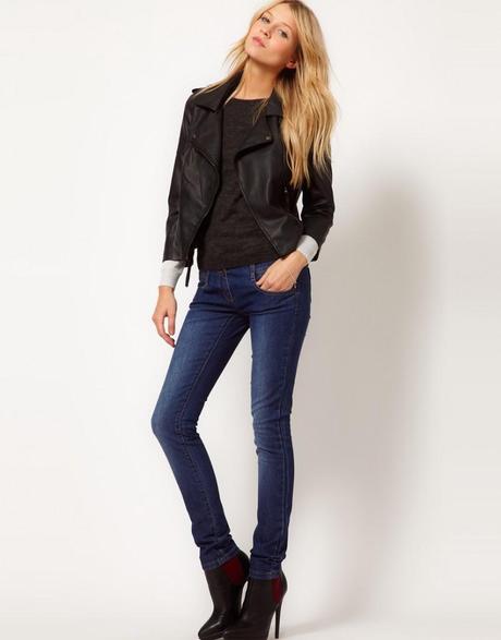 jeans super sexy con lavaggio vintage Asos I would love to get a new pair of jeans! My shopping selection on Asos…..
