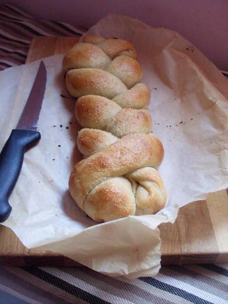 Pane dolce dello Shabbat al cocco disidratato e cioccolato fondente