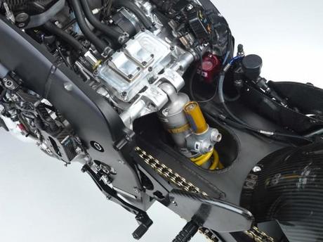Yamaha YZR-M1 990 V.Rossi 2006 Yamaha YZR-M1 990 V.Rossi 2006