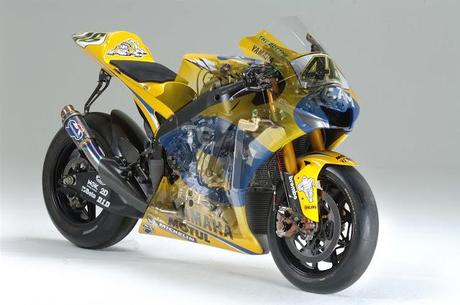 Yamaha YZR-M1 990 V.Rossi 2006 Yamaha YZR-M1 990 V.Rossi 2006