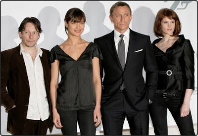 Quantum of solace - Waiting for Skyfall /22