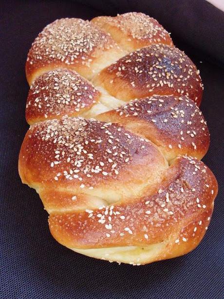 Pane Dolce dello Shabbat alla Mela Annurca e Zenzero