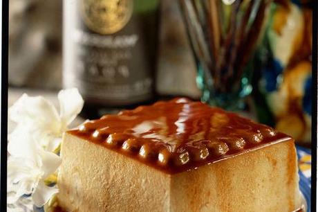 Crema portoghese al caffè http://ricette.donnamoderna.com/var/ezflow_site/storage/images/media/images/ricette-importate/dolce-dessert/dolci-al-cucchiaio/budino-di-latte-alla-portoghese/piatto-pronto-fiori/59942321-1-ita-IT/Piatto-pronto-fiori_dettaglio_ricette_slider_grande3.jpg