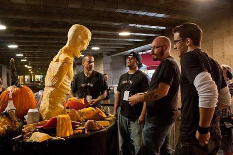 Spaventose sculture con le zucche della Villafane Studios sculture-zucche-villafane-studios-04-terapixel.jpg