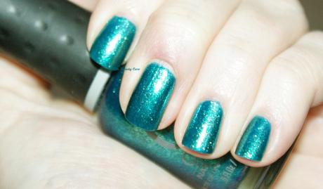 ABC Challenge H: Orly Halley’s Comet ABC Challenge H: Orly Halley’s Comet