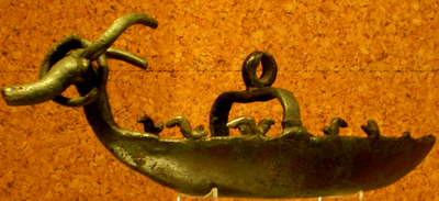 Le navicelle bronzee nuragiche