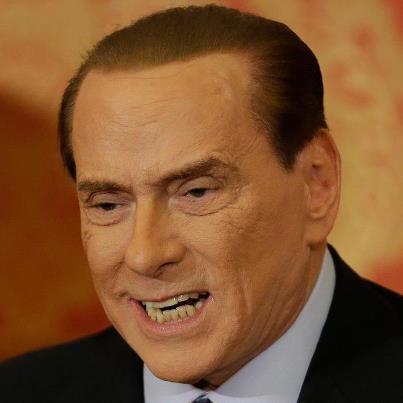 Berlusconi, un burbero anziano pronto a tutto per difendere se stesso