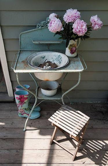 The Linen Shed (2) The Linen Shed (2)