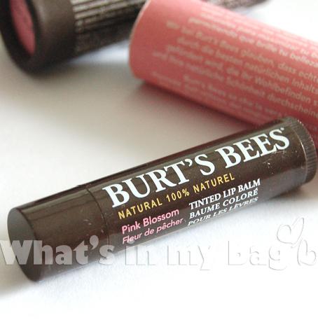 A close up on make up n°116: Burt's bees, Tinted lip balm in Pink Blossom