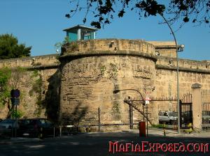 Il vecchio carcere borbonico dell'Ucciardone a Palermo