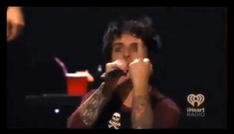 Green Day: stop al tour per crisi di nervi e abuso di droga