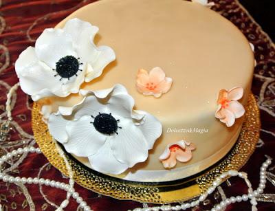 Romantic Cake e un pensiero dedicato ....