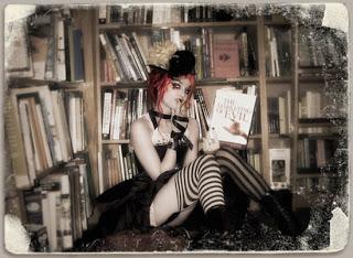 Emilie Autumn - Fight Like A Girl