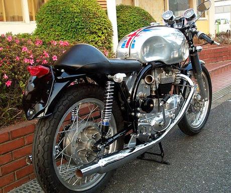 Triton 650 Triton 650